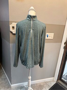 lululemon athletica heathered teal green performance top